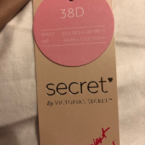 Victoria’s Secret convertible shaping slip - Picture 5 of 6